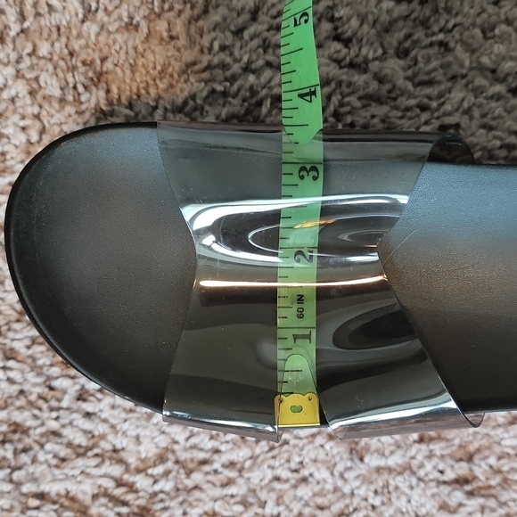 Pretty Little Things black platform sandals-4 - Picture 8 of 10